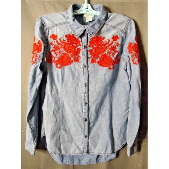 Sundance Cassidy Western Embroidery Chambray Denim Button Down Womens Medium - Picture 2 of 9